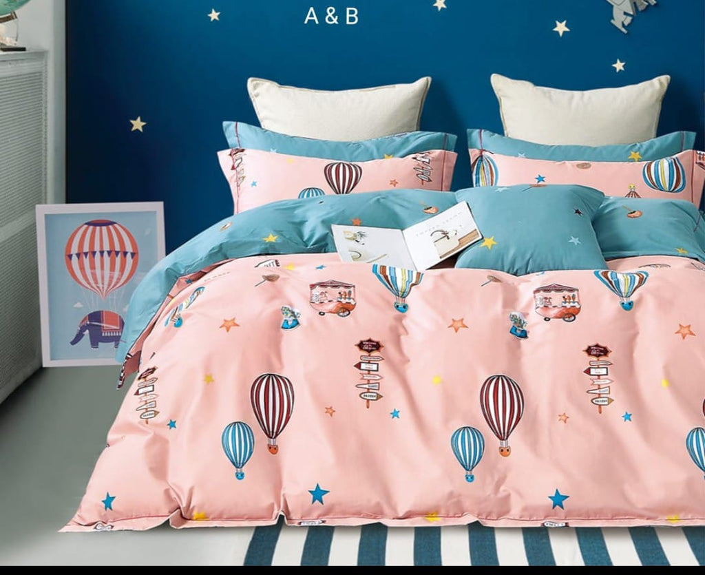 Hot Air Balloon on Pink